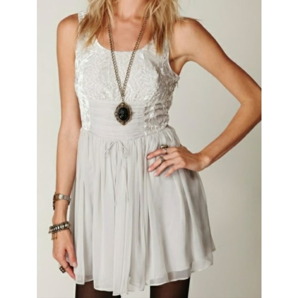 Free People Light Taupe Ballerina Dress w/ Crush Velvet Bodice sz 2